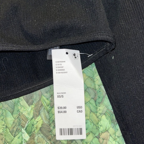 NEW cropped black urban outfitters  top - Picture 3 of 3